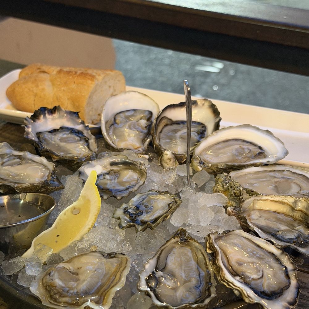Taylor Shellfish Oyster Bar - Oysters and bread - Seafood Near Me - Seattle, Washington Taylor Shellfish Oyster Bar - Oysters and bread - Seafood Near Me - Seattle, Washington