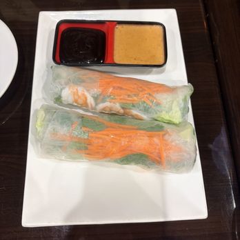 Amazing Thai - A.11 Fresh Rolls with shrimp, hoisin & peanut sauce for dipping - Thai Near Me - Louisville, Kentucky