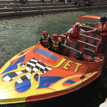 Go Orange - Jet boat - Bus Tours Near Me - Queenstown, OTA