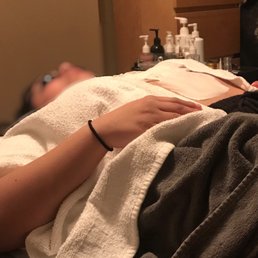 Microdermabrasion, skin peeling and full treatment Microdermabrasion, skin peeling and full treatment