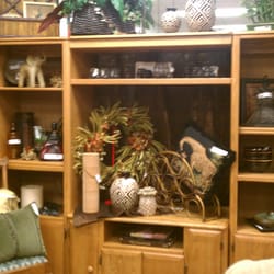 Luckenbooth Consignment Gallery