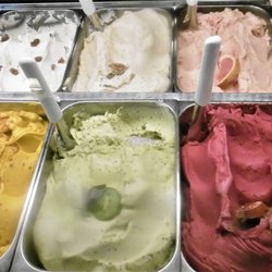 L'albero dei Gelati - Don't miss tasting the maron glace!!
