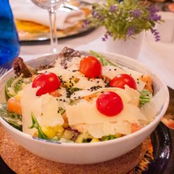 Oustau - Salmon salad