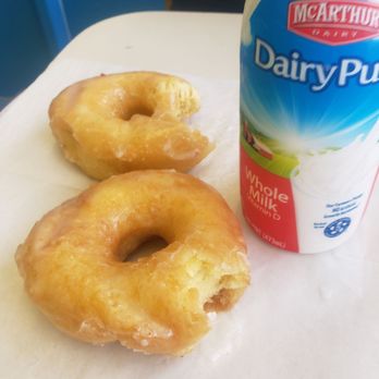 Dixie Cream Donuts - Mmm sweet spot - Donuts Near Me - Fort Pierce, Florida Dixie Cream Donuts - Mmm sweet spot - Donuts Near Me - Fort Pierce, Florida