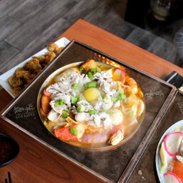 Kimchi Dumpling Hot Soup
