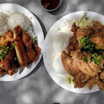 Ekahi Grill - Maui chicken on the left, Kauai on the right. Huuuuge portion, incredible flavor, a real taste of home. - Hawaiian Near Me - Gypsum, Colorado