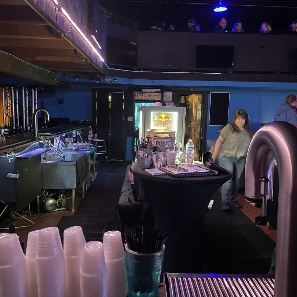 Pop's - Bar - Music Venues Near Me - Sauget, Illinois Pop's - Bar - Music Venues Near Me - Sauget, Illinois