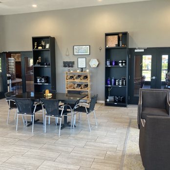 Axiom Coffee - Seating area - Coffee & Tea Near Me - Fort Worth, Texas
