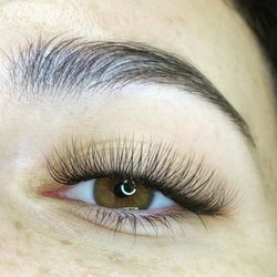 Supreme Aesthetics Eyelash Extentions - Natural hybrid