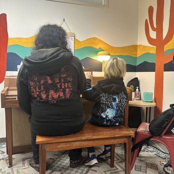 Cal Heights Music - Guitar lessons - Musical Instruments & Teachers Near Me - Long Beach, California Cal Heights Music - Guitar lessons - Musical Instruments & Teachers Near Me - Long Beach, California