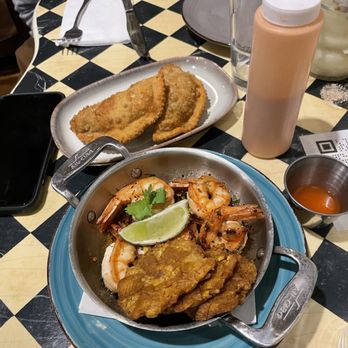 Qui Qui DC - Puerto Rican Near Me - Washington, DC, District of Columbia