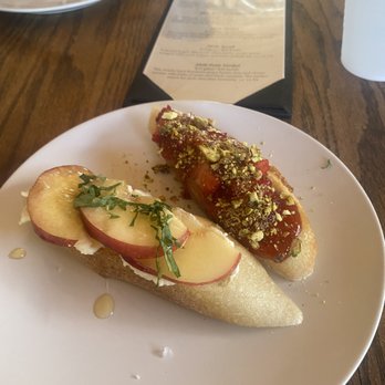 SacTown Bites - Snack at Taber Ranch Vineyards. - Food Tours Near Me SacTown Bites - Snack at Taber Ranch Vineyards. - Food Tours Near Me