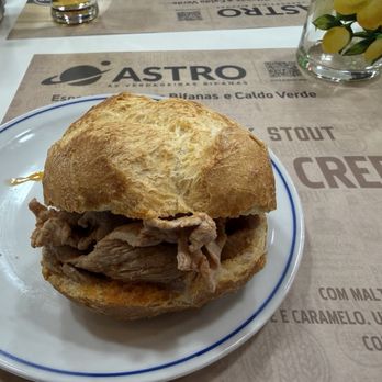 Cervejaria o Astro - Bars Near Me - Porto, 13