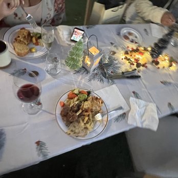 The MoRock'in Chef - Dinner plate - Personal Chefs Near Me The MoRock'in Chef - Dinner plate - Personal Chefs Near Me