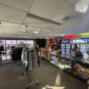 The Paw - Area view - Gift Shops Near Me - Wilmot, Wisconsin The Paw - Area view - Gift Shops Near Me - Wilmot, Wisconsin