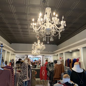 Jamie Linn’s Boutique - Inside - Women's Clothing Near Me - Van Wert, Ohio