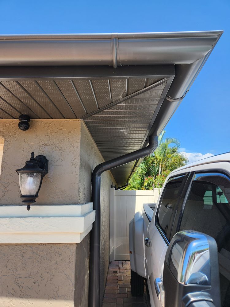D&D SEAMLESS GUTTERS Updated October 2024 921 Apricot Ave, Sarasota, Florida Gutter