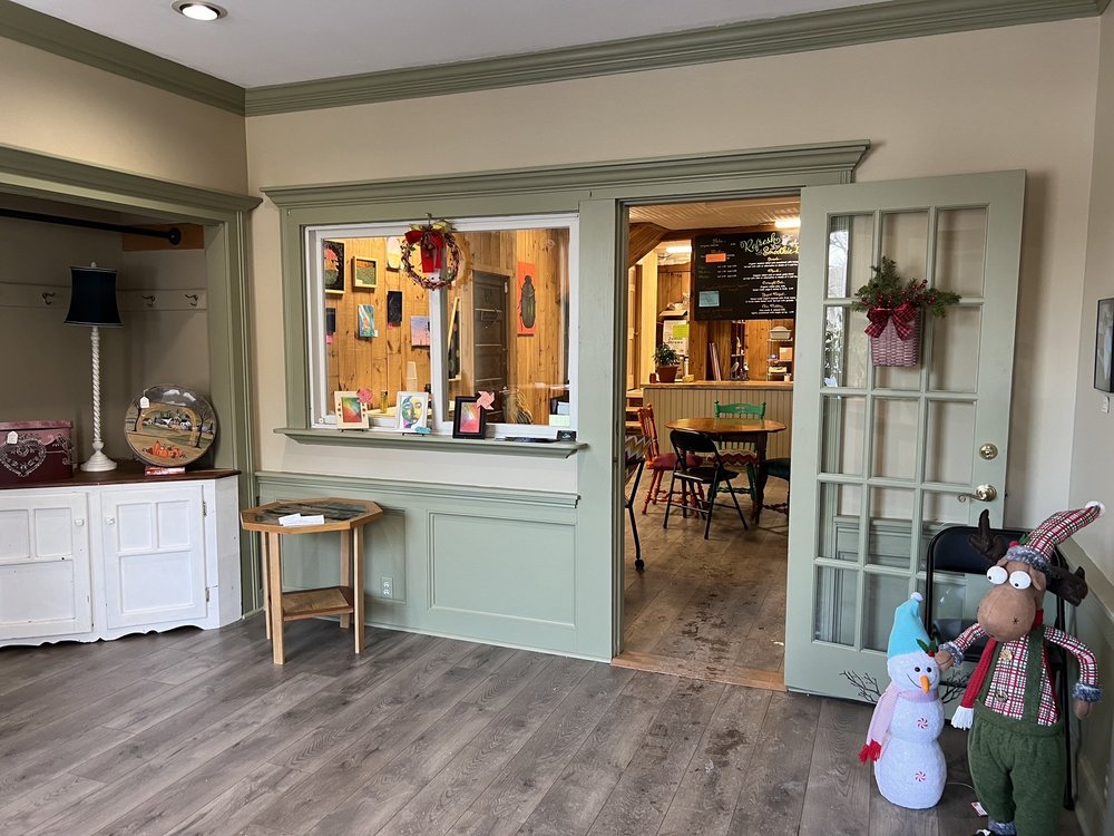 REFRESH SMOOTHIE BAR Updated June 2024 256 Main St, Kingfield