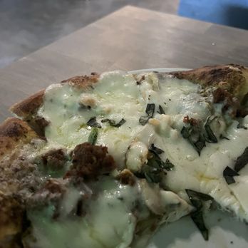 The Toad House - BOBdacious Pizza - Pizza Near Me - Bremerton, Washington