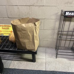 Lori's Natural Foods Center - Paper bags