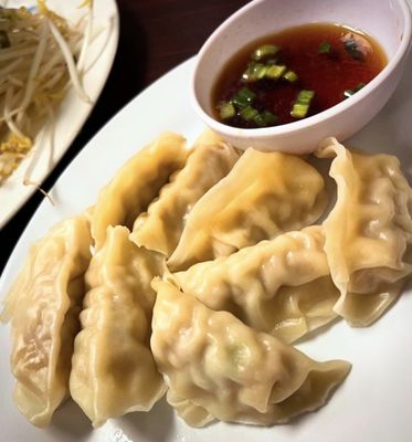 Pho Pasteur by null