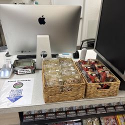 Glamorous Gamers - Snacks at the gaming cafe