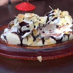 Rosis Eiscafe - Banana Split