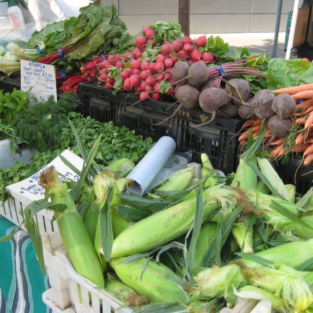 Burlingame Fresh Market - Farmers Market Near Me - Burlingame, California
