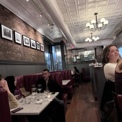 The Shawmut Inn