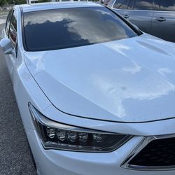 Hanania Acura