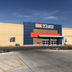 Wilmes Do It Best Hardware - Store front at the Marketplace Shopping center on Hamilton Blvd., Sioux City, IA.