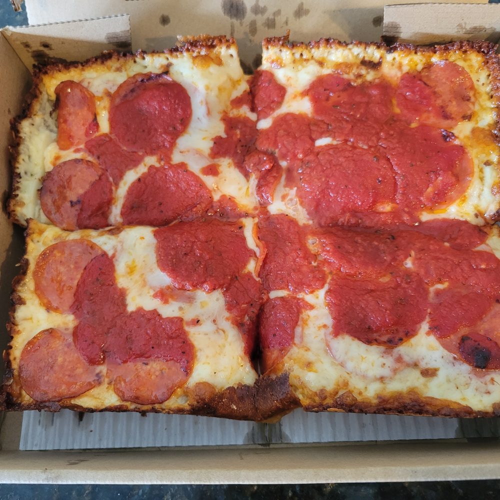 Fuji & Vi's - Double Pepperoni - Pizza Near Me - Pasadena, California Fuji & Vi's - Double Pepperoni - Pizza Near Me - Pasadena, California