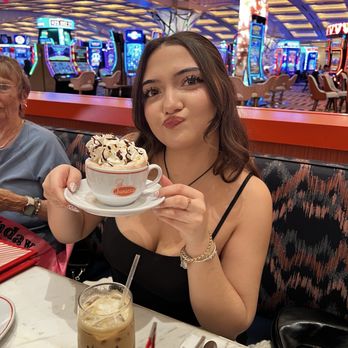 Junior's - Incredible, hot chocolate, and cold brew! - Breakfast & Brunch Near Me - Las Vegas, Nevada Junior's - Incredible, hot chocolate, and cold brew! - Breakfast & Brunch Near Me - Las Vegas, Nevada