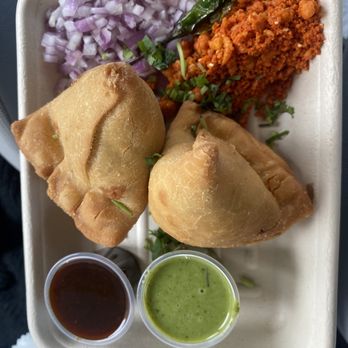 Pav Bhaji Express - Samosa - Food Trucks Near Me - Austin, Texas Pav Bhaji Express - Samosa - Food Trucks Near Me - Austin, Texas