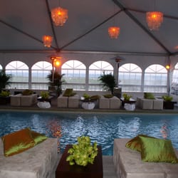 Season's of Southampton - We can do a great cocktail party at your home, ask us for the details!