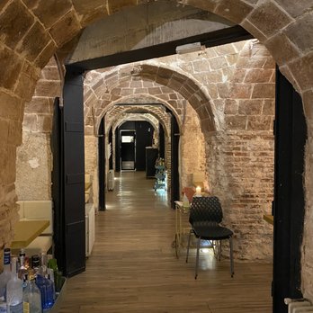 La Bodega de Los Secretos - Spanish Near Me - Madrid, M La Bodega de Los Secretos - Spanish Near Me - Madrid, M