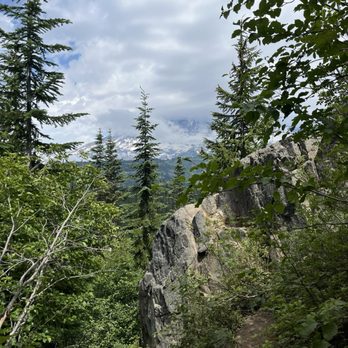 Bench and Snow Lake Trail - Parks Near Me - Packwood, Washington Bench and Snow Lake Trail - Parks Near Me - Packwood, Washington