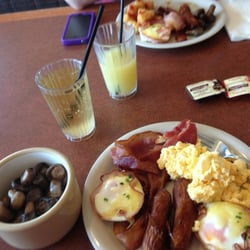 Sizzler - Sizzler Sunday Breakfast.