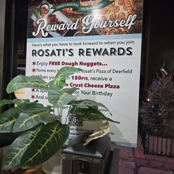 Rosati's Pizza - Pizza Near Me - Deerfield, Illinois