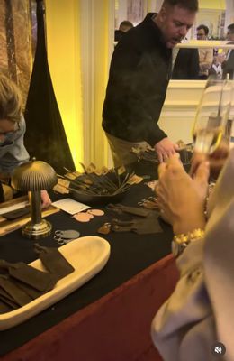 Association fundraiser in Salt Lake City, Utah at the Grand America Hotel - We partnered with a local DMC to provide live custom gifting stations during this fundraising dinner. Guests got to choose custom brands for selected leather items and see them being branded and then take them with. Guests also had an opportunity to visit a local
Salt blending station and make a variety of seasoning mixes and food rubs, and take those as well. The guests and meeting planner provided very positive feedback after the event saying “ these dosing stations were the highlight of our event”. Association fundraiser in Salt Lake City, Utah at the Grand America Hotel - We partnered with a local DMC to provide live custom gifting stations during this fundraising dinner. Guests got to choose custom brands for selected leather items and see them being branded and then take them with. Guests also had an opportunity to visit a local
Salt blending station and make a variety of seasoning mixes and food rubs, and take those as well. The guests and meeting planner provided very positive feedback after the event saying “ these dosing stations were the highlight of our event”.