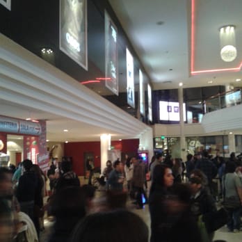 Cines Hoyts - Panorama de día sábado :O - Cinema Near Me - Santiago, RM