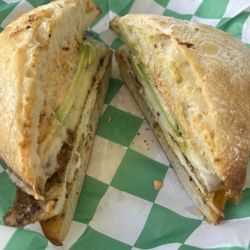 Metro Deli - Found this gem of a sandwich/deli shop inside the office building and was so glad I did.