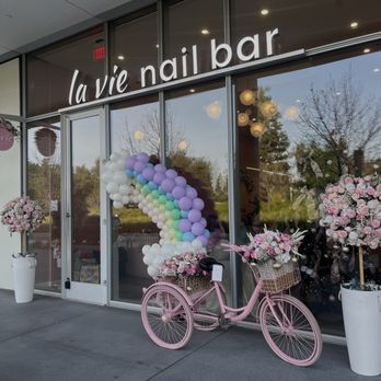 La Vie Nail Bar - Nail Salons Near Me - San Ramon, California