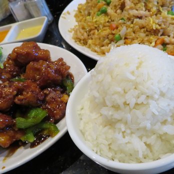 Rice Bowl Cafe - very tasty and tender General Tso's chicken, we have enough leftovers for another meal - Chinese Near Me - Austin, Texas Rice Bowl Cafe - very tasty and tender General Tso's chicken, we have enough leftovers for another meal - Chinese Near Me - Austin, Texas