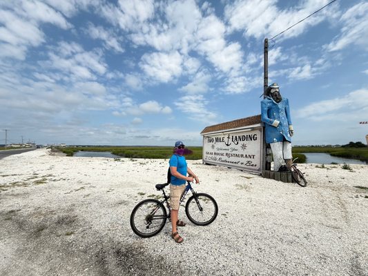 Two Mile Crab House & Crush Bar by null