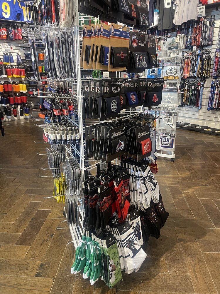 PRO IMAGE SPORTS Updated May 2024 800 E Dimond Blvd, Anchorage