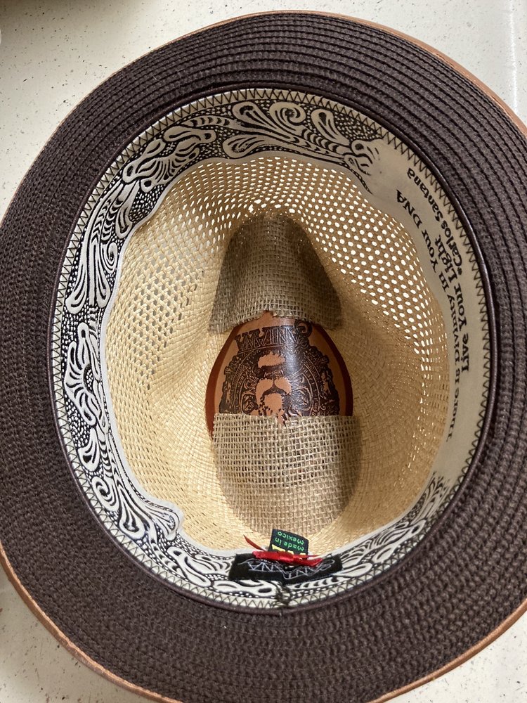 HAMMER & LEWIS CLOTHIERS Updated September 2024 33 Photos & 10