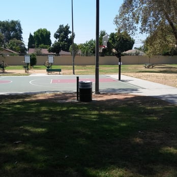 San Angelo Park - Excercise area and basketball court - Parks Near Me - La Puente, California San Angelo Park - Excercise area and basketball court - Parks Near Me - La Puente, California