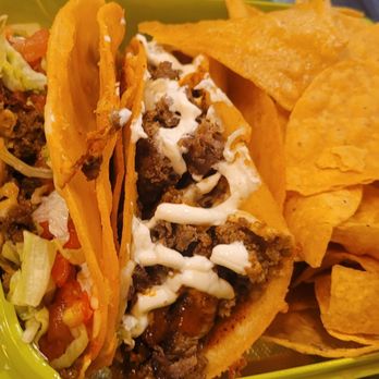 D A Taste - Dom's and Stinger - Tacos Near Me - Buffalo, New York