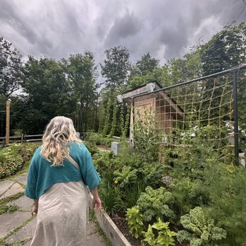 Idletyme - Beer garden - American Near Me - Stowe, Vermont Idletyme - Beer garden - American Near Me - Stowe, Vermont